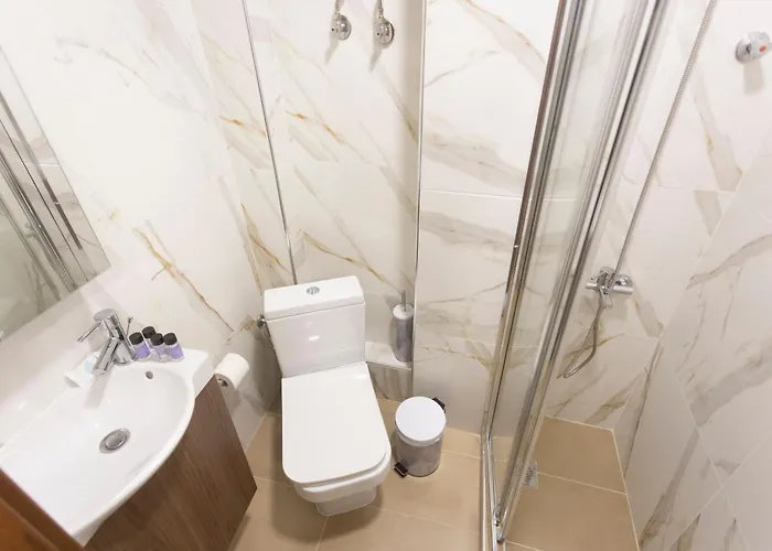 Val Center * Салоники